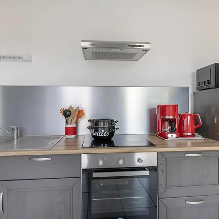 Hébergement de vacances Nid Douillet Pour 3 à 100m De La *