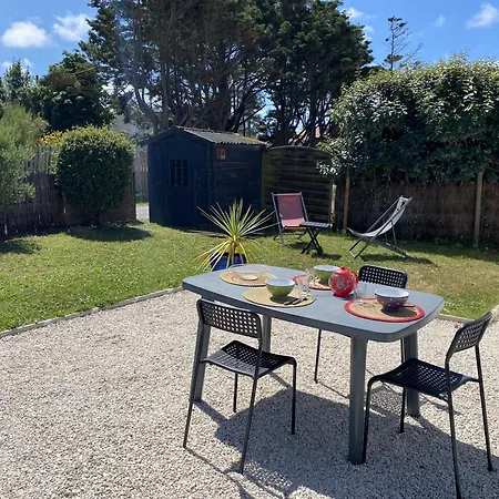 Nid Douillet Pour 3 à 100m De La *